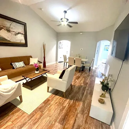 Entire Apartment In Fort Myers